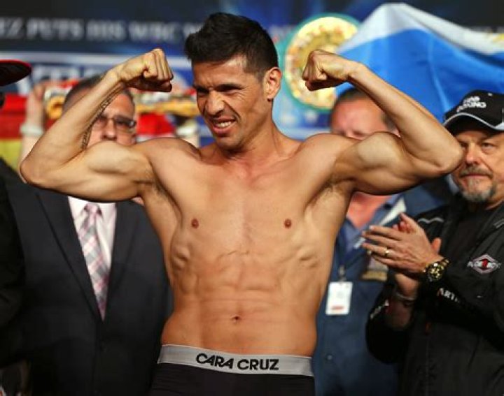 
Adrian Martinez Height, Weight, Net Worth, Age, Birthday, Wikipedia, Who, Nationality, Biography 
