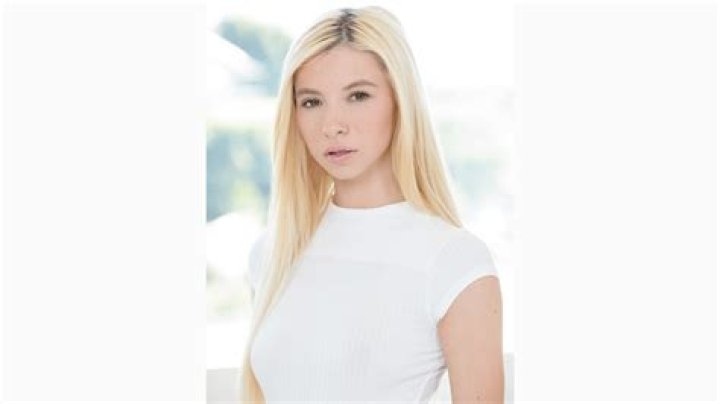 
Rachel Reeves Height, Weight, Net Worth, Age, Birthday, Wikipedia, Who, Nationality, Biography 